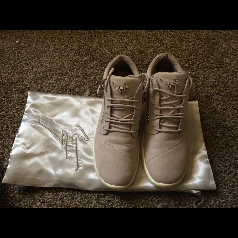 Women’s Giuseppe Sneakers